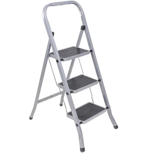 Стремянка 3 ступени стальная с широкими ступенями РемоКолор 63-0-163  1