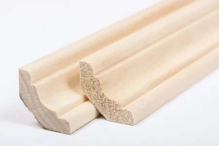 Плинтус липа 15х45х2200 сорт А фигурный  1